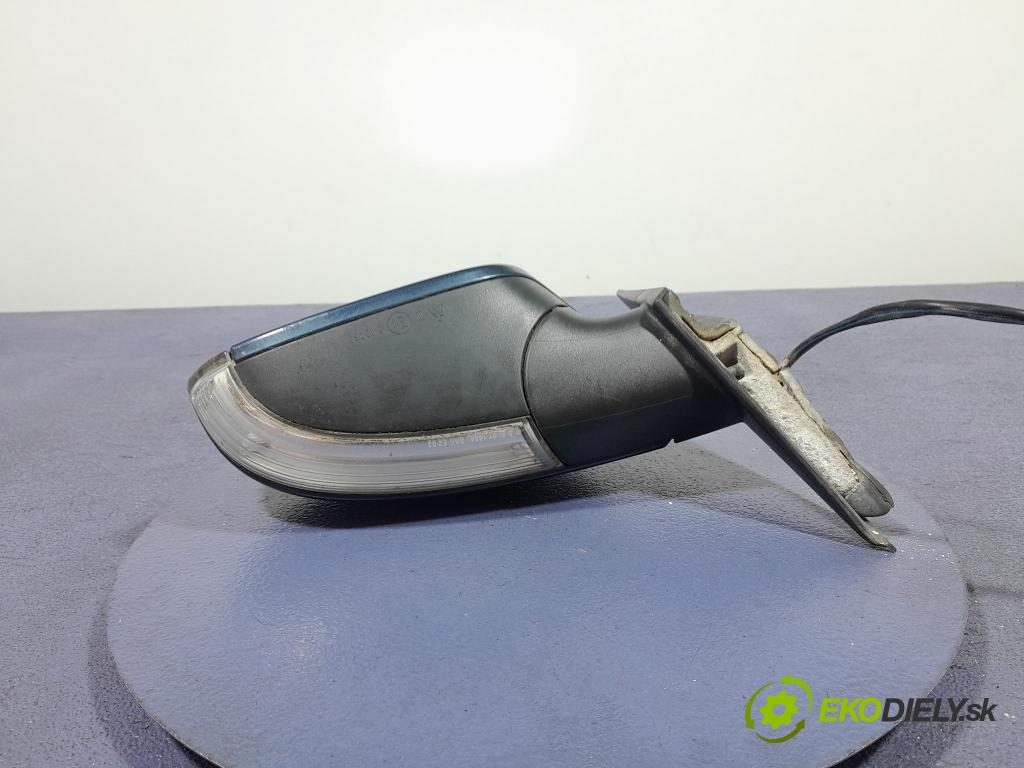 Vw Passat 2004 zrkadlo Vľavo: