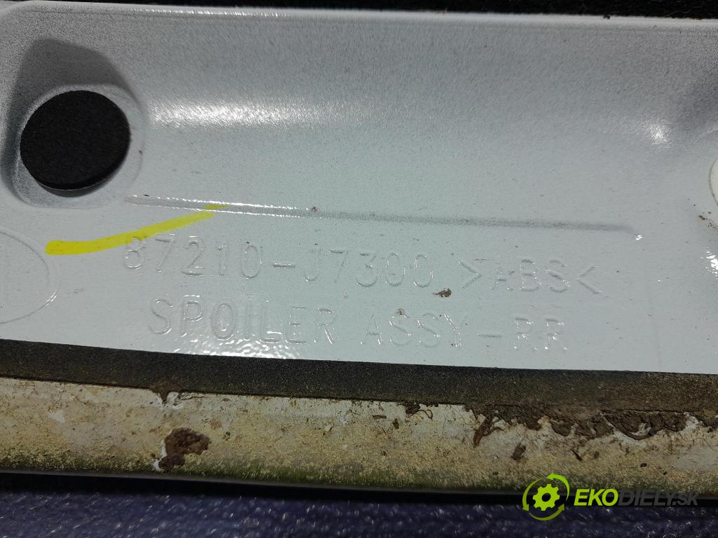 Kia Ceed 2023 Spoiler: 87210-J7300