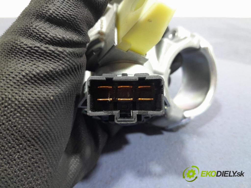 Kia Ceed 2023 Spínač zapaľovania: