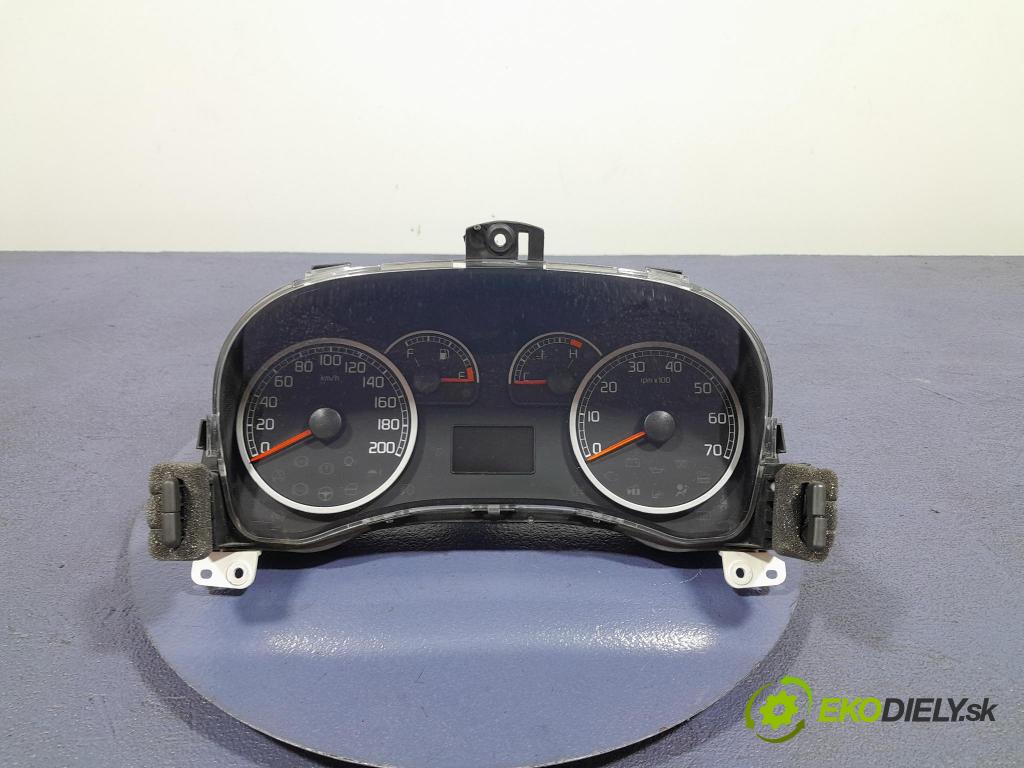 Fiat Punto 2010 prístrojovka/ budíky 51873179