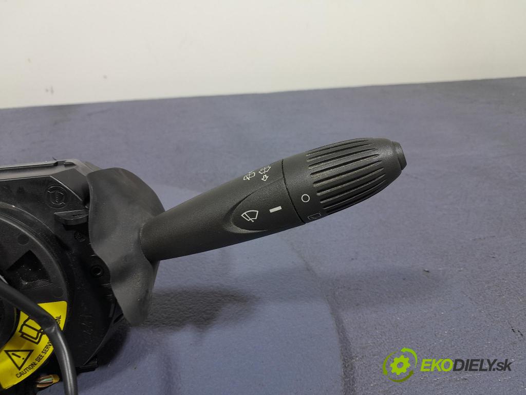 Fiat Punto 2010 prepínač Komplex: 735400222