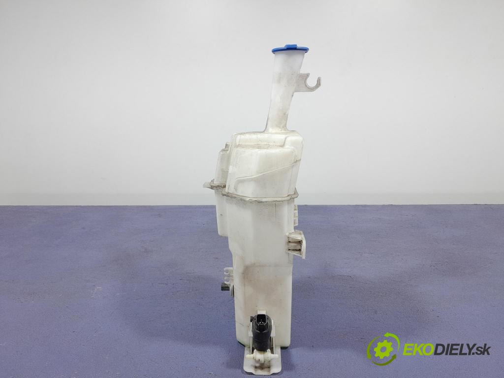 Kia Ceed 2023 nádržka Podložka: 98610-J7000