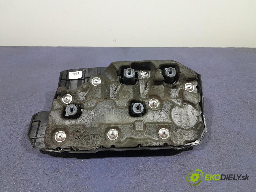 Kia Ceed 2023 kryt Motor: 29240-08400