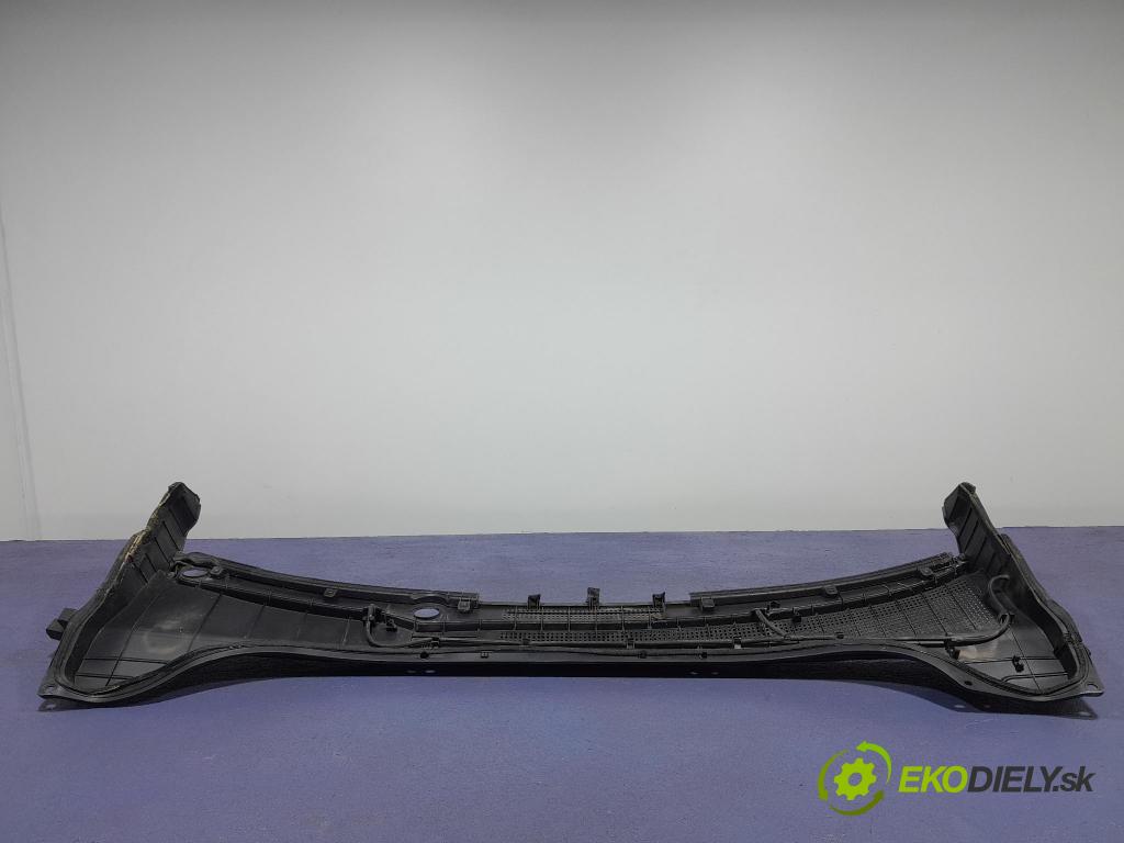 Kia Ceed 2023 torpédo 86151-J7000