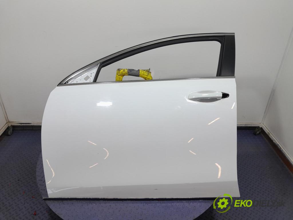 Kia Ceed 2023 dveře před Vlevo, odjet: