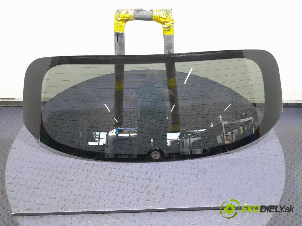 Kia Ceed 2023 sklo zadní