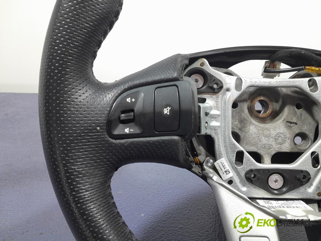 Kia Ceed 2010 volant 56110-1H500EQ