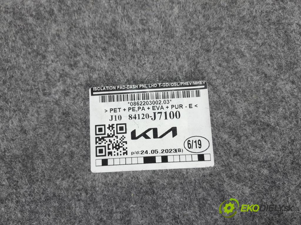Kia Ceed 2023 koberec do auta 84120-J7100