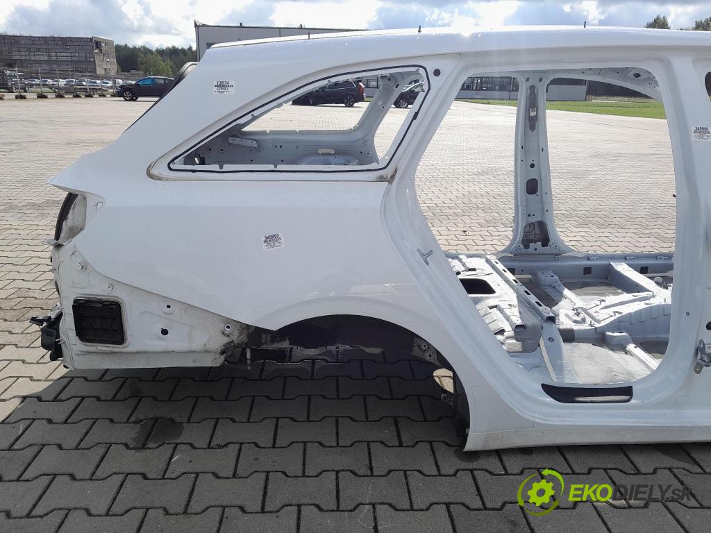 Kia Ceed 2023 blatník zad v pravo: