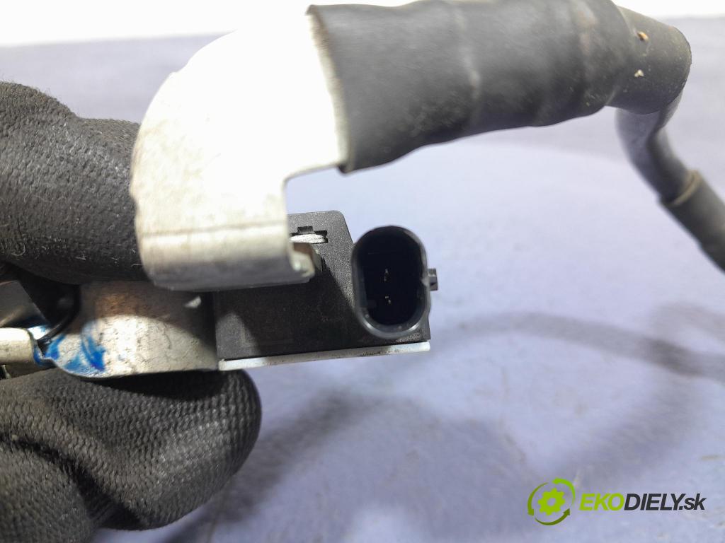 Kia Ceed 2023 instalace Elektrický: 37180-J7300