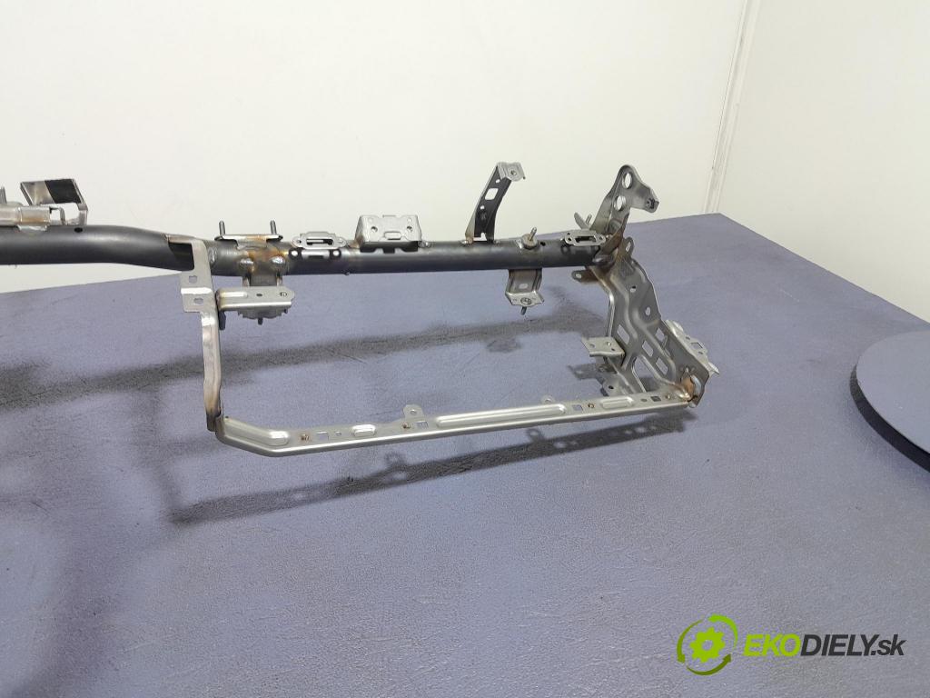 Kia Ceed 2023 kokpit,přistrojova deska 84410-J7AA0