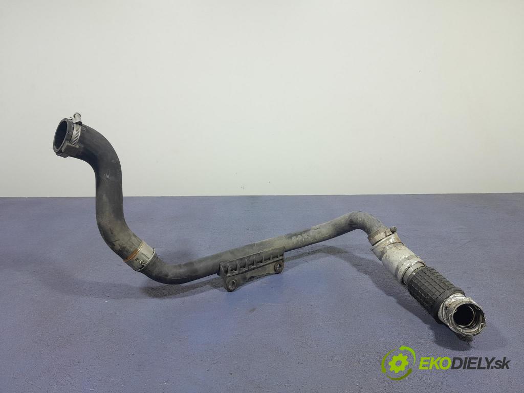 Kia Ceed 2023 trubka Vzduch: 28282-08000