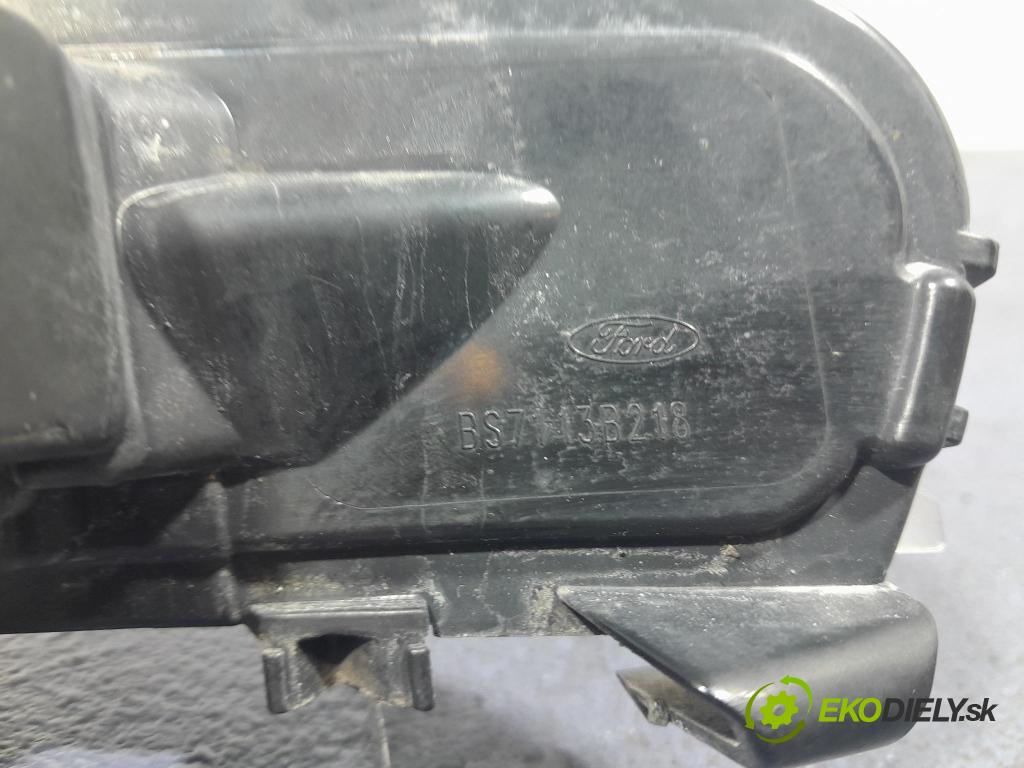 Ford Mondeo 2011 Halogen v pravo: BS7113B218
