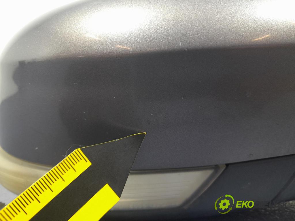 Ford Mondeo 2011 zpětné zrcátko prave