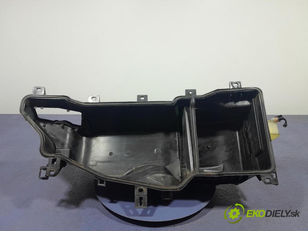 Smart Fortwo 2000 obal Filtra: Vzduch: 0001105V017