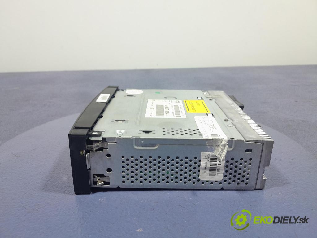 Peugeot 5008 2013 Radio I Navigace: 98067084XT