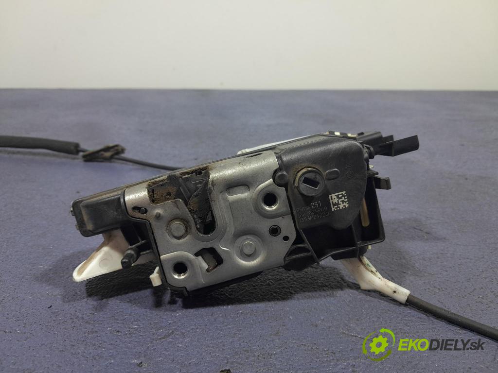 Peugeot 5008 2013 zámek dveře před Levý: PSA006231