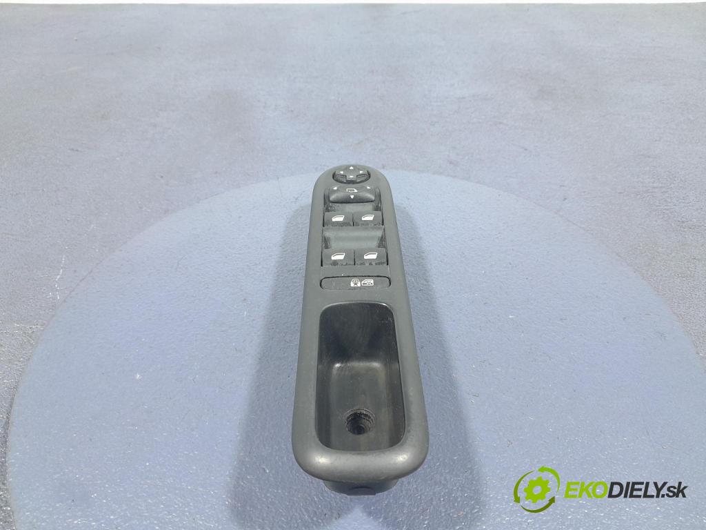 Peugeot 5008 2013 Přepínač Sklenka: 96650621ZD