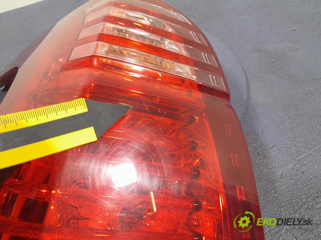 Peugeot 5008 2013 světlo Zad: levá Mimo: 9672666580