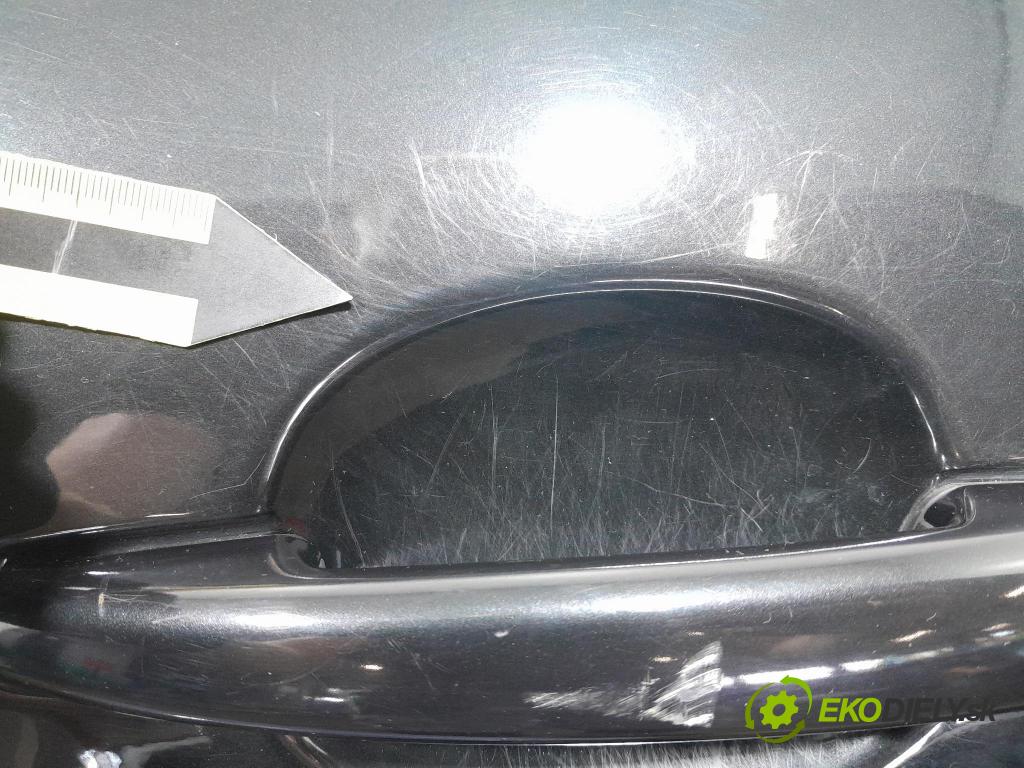 Peugeot 207 2011 dvere zad Vľavo: