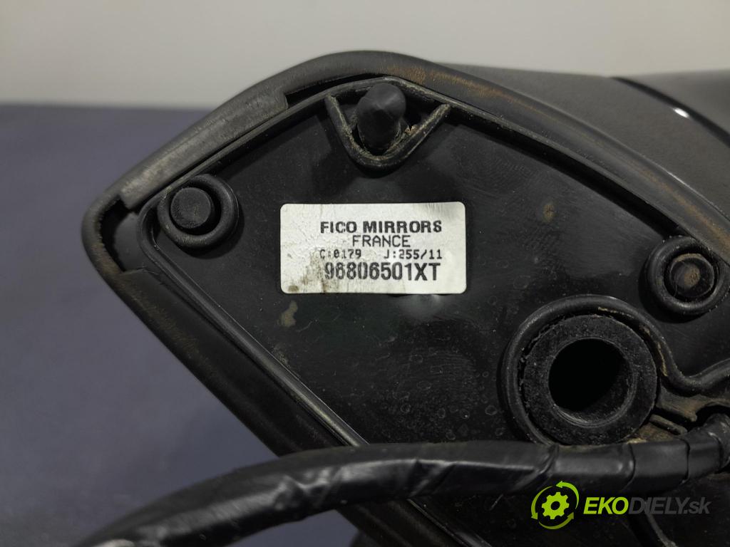 Peugeot 207 2011 zpětné zrcátko prave 96806501XT