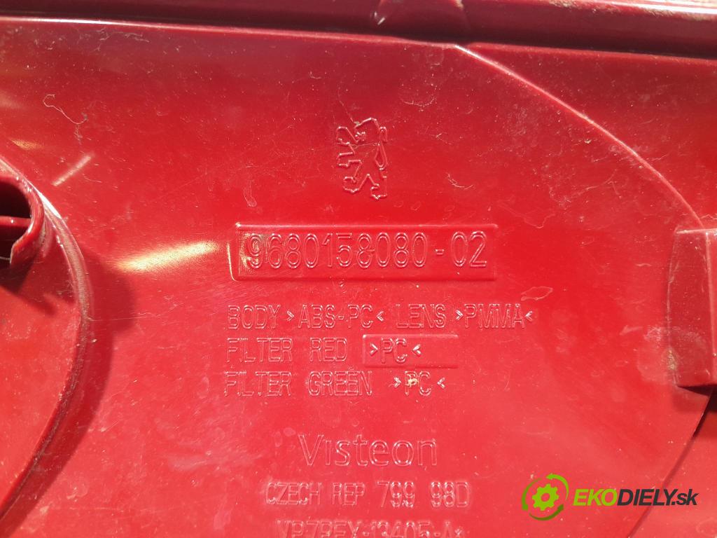 Peugeot 207 2011 světlo Zad: levá Mimo: 9680158080