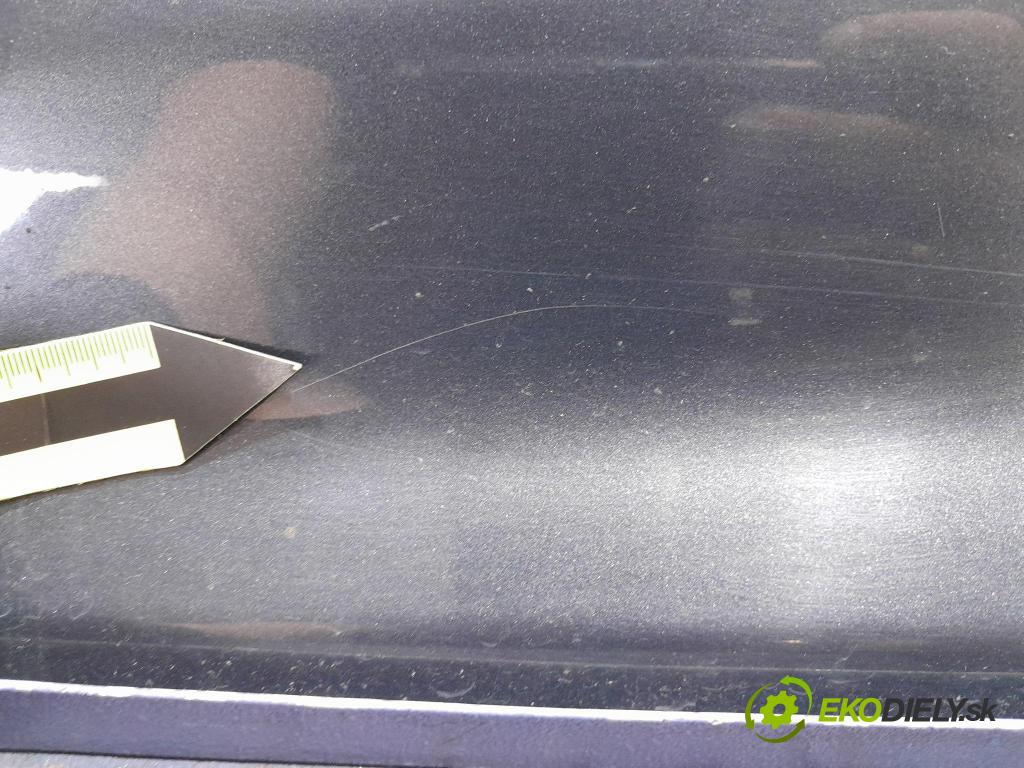 Kia Ceed 2010 dveře před Vlevo, odjet: