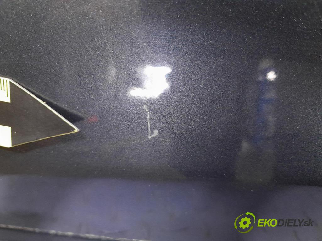 Kia Ceed 2010 dvere zad Vľavo: