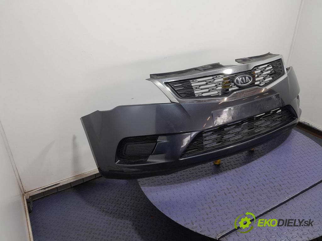 Kia Ceed 2010 nárazník před