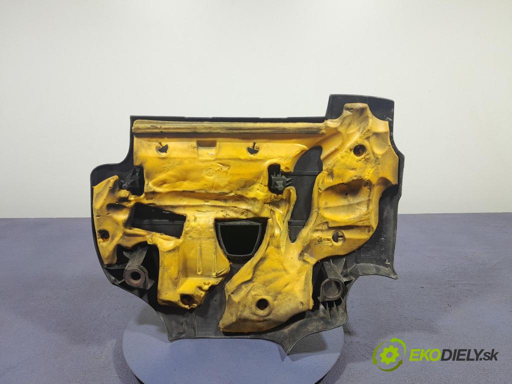 Peugeot 5008 2013 kryt Motor: 9674161080