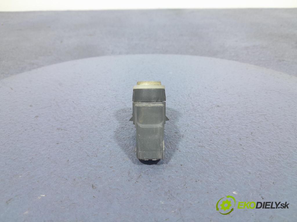 Peugeot 5008 2013 snímač / řídící jednotka PDC 9677783277