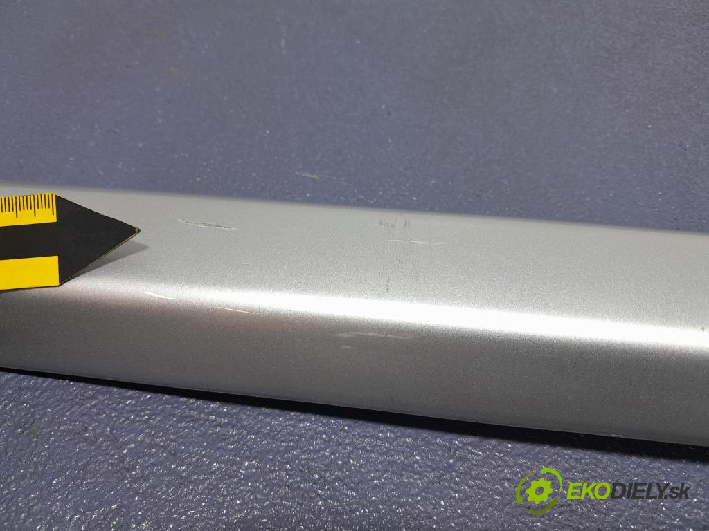 Peugeot 5008 2013 lišta Dekoratívne: 9675548377