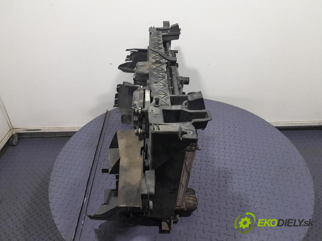Peugeot 5008 2013 výztuha Čelní / stěna Přední 9672379580