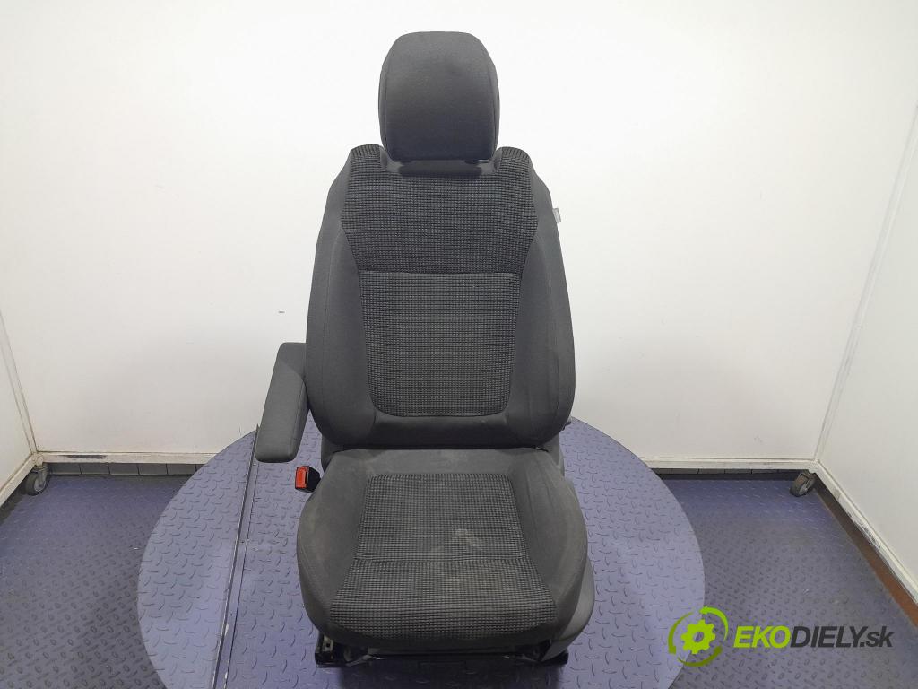 Peugeot 5008 2013 Sedadlo Řidiči