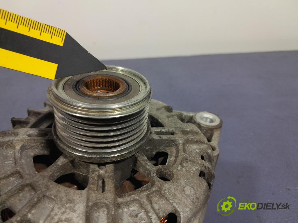 Peugeot 207 2011 Alternator 