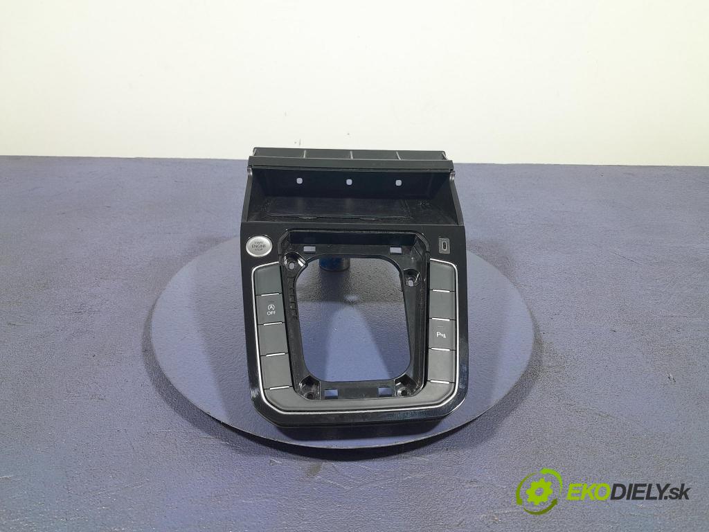 Vw Passat 2021 kryt Plast: Interiéry: 3G1864263