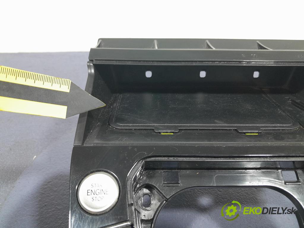 Vw Passat 2021 kryt Plast: Interiéry: 3G1864263