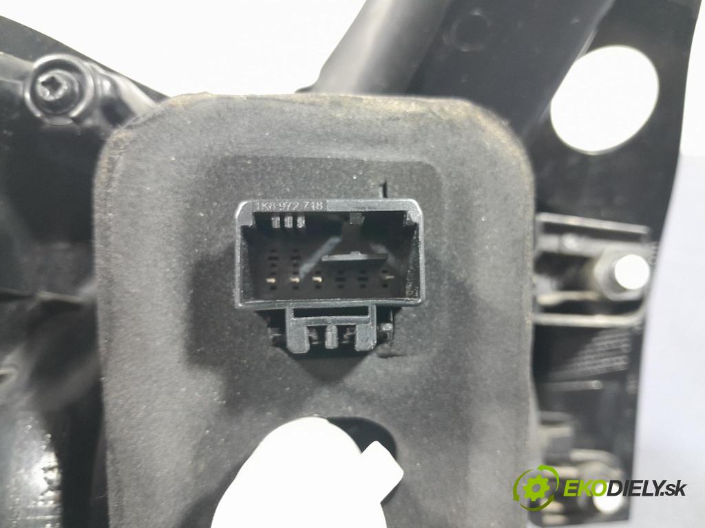 Vw Passat 2021 svetlo / reflektor zad Prava: Vonkajsia: 3G9945096G