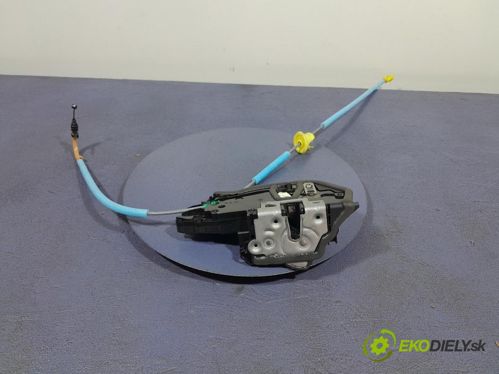Bmw M4 2025 zámek dveře před v pravo: 7956142
