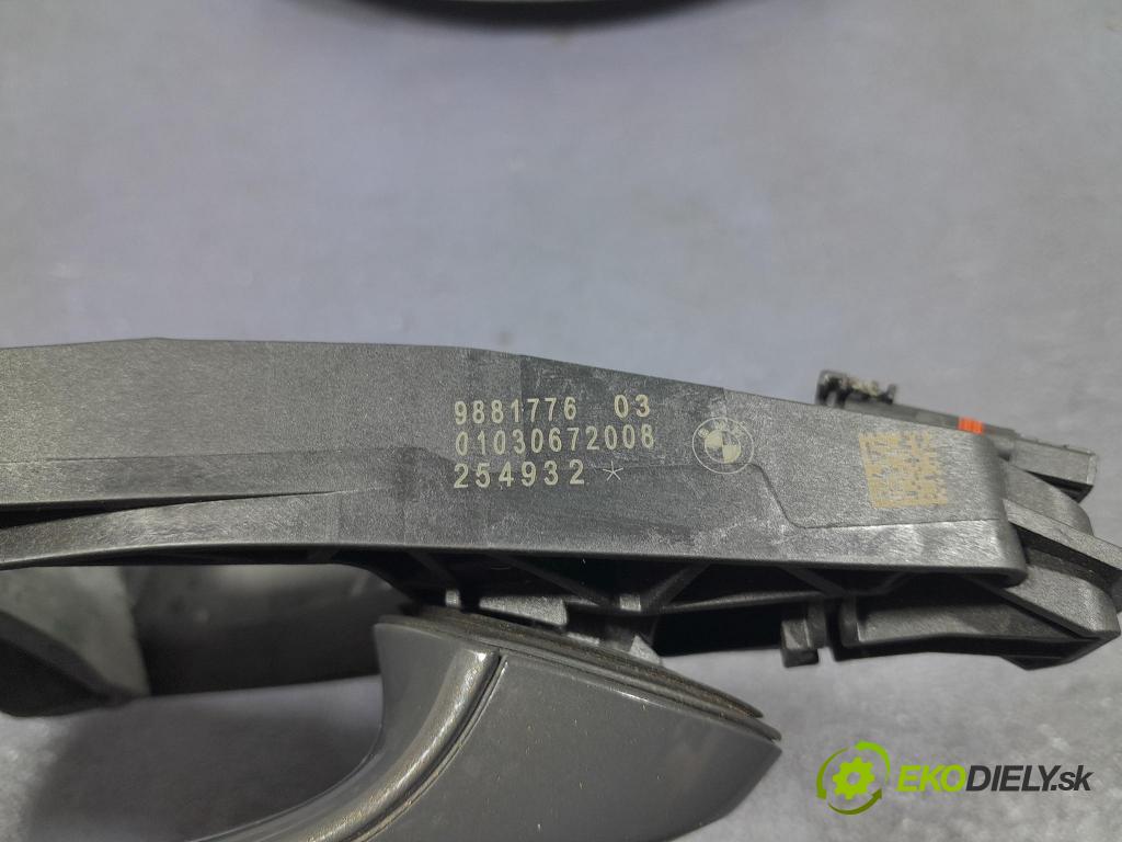 Bmw M4 2025 klika před Práva: 9881776