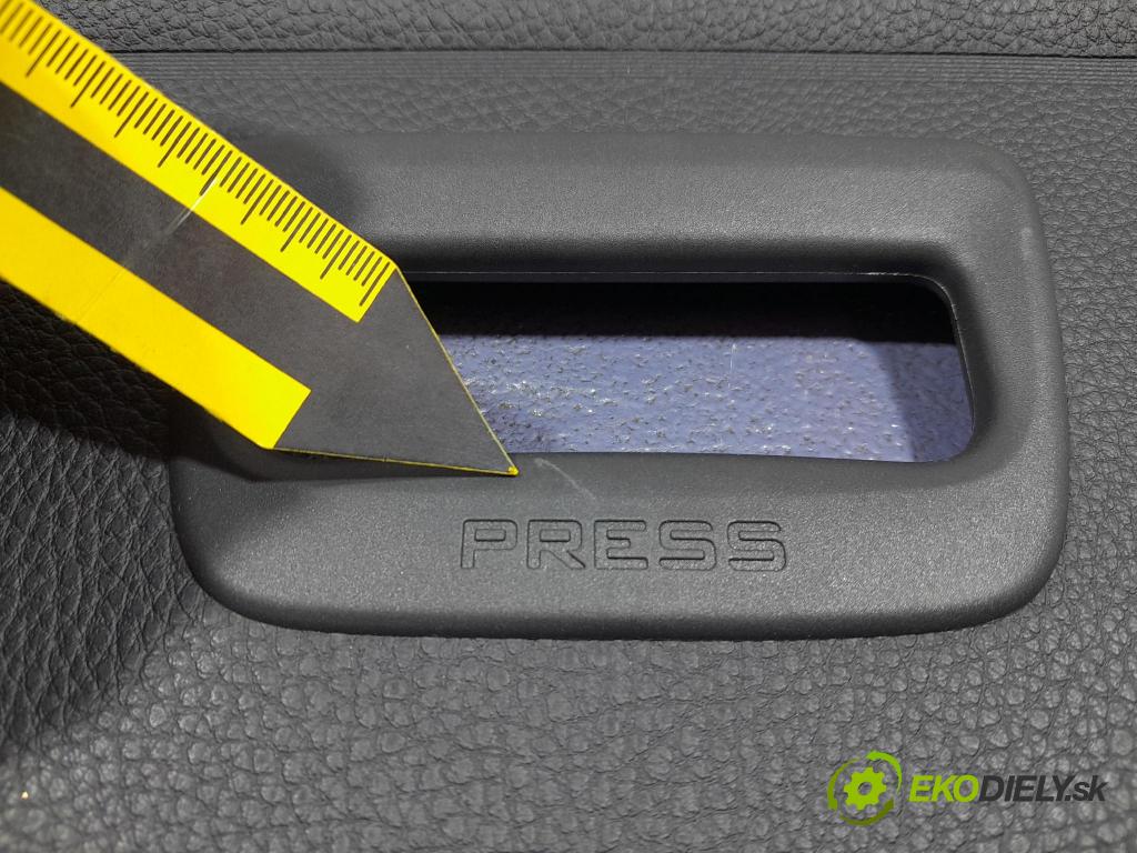 Vw Passat 2021 roleta 3G9867871F