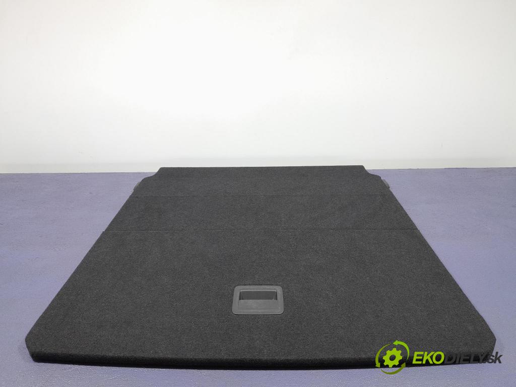 Vw Passat 2021 koberec do auta 3G9863463P