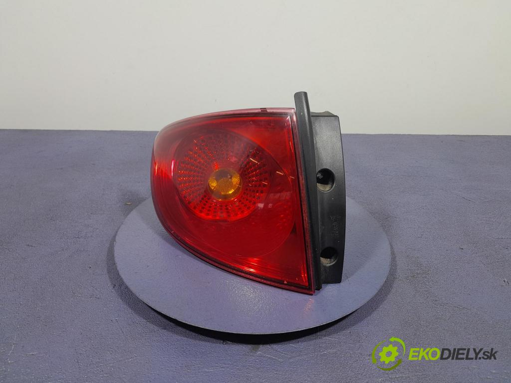 Seat Altea 2005 svetlo / reflektor zad ľavá Vonkajsia: 5P0945095D