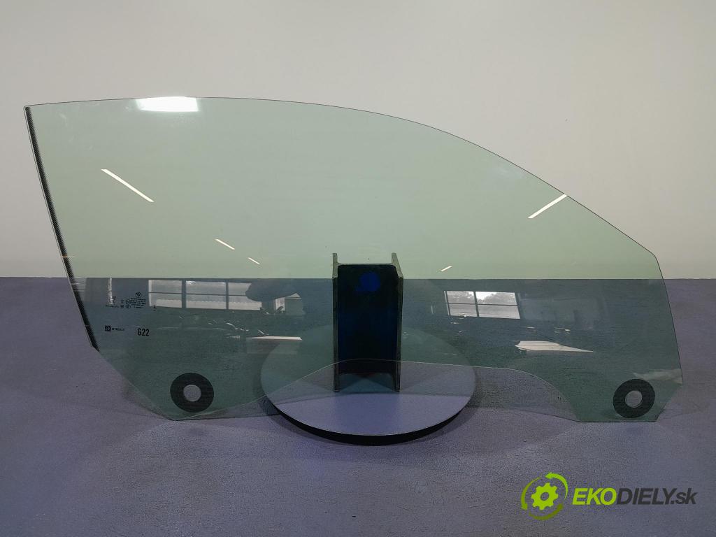 Bmw M4 2025 sklo dveře před Práva: 7955244