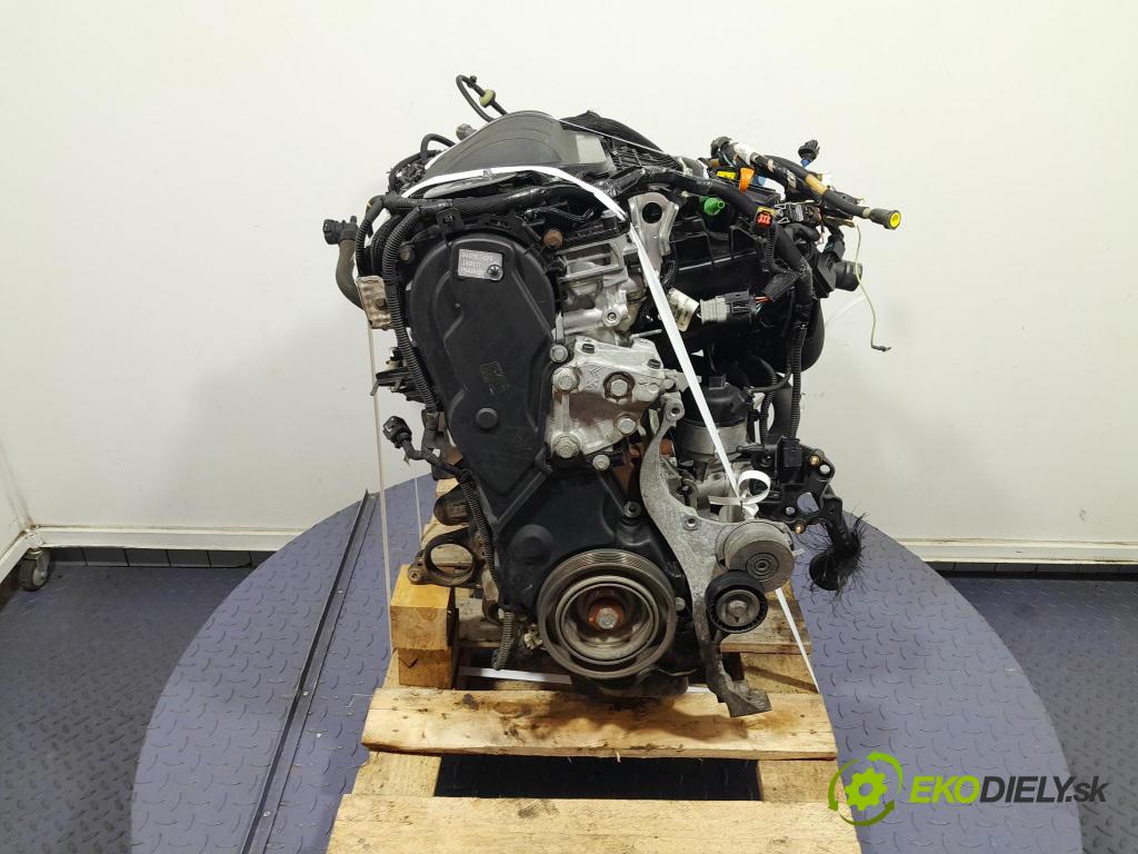 Peugeot 5008 2013 motor Diesel RH02