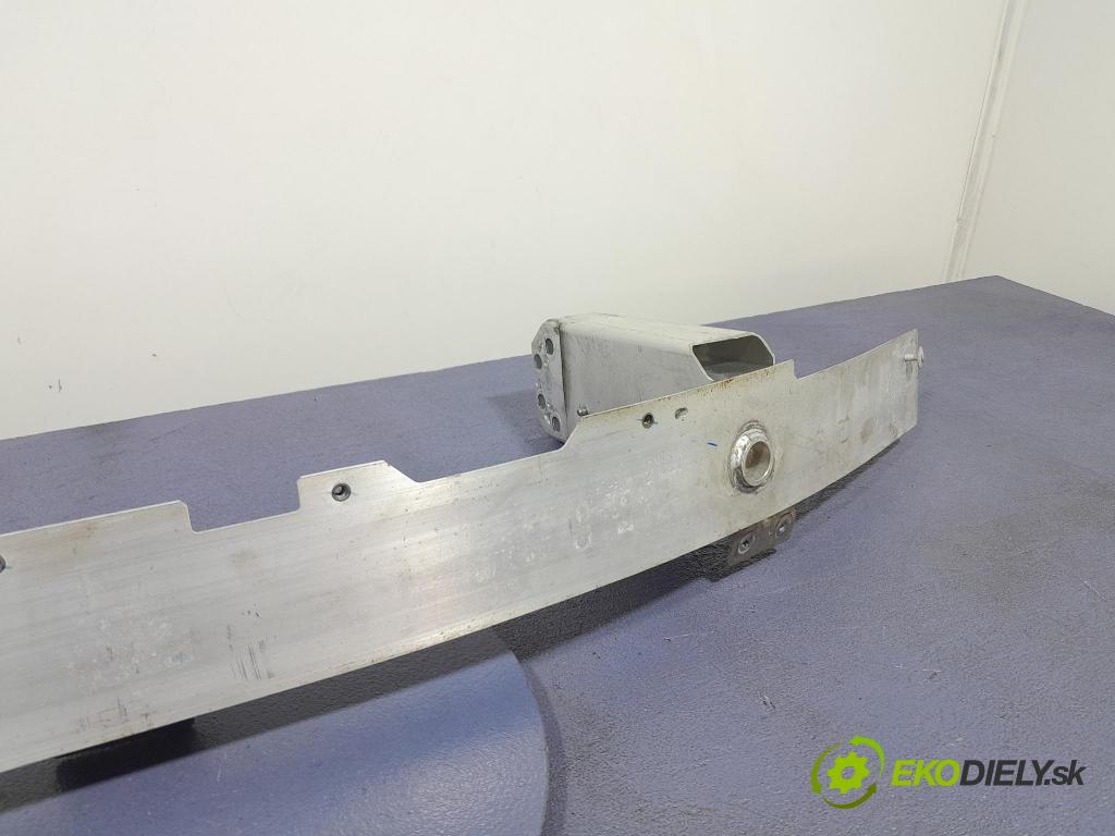 Bmw M4 2025 výztuha narazník před 8071640