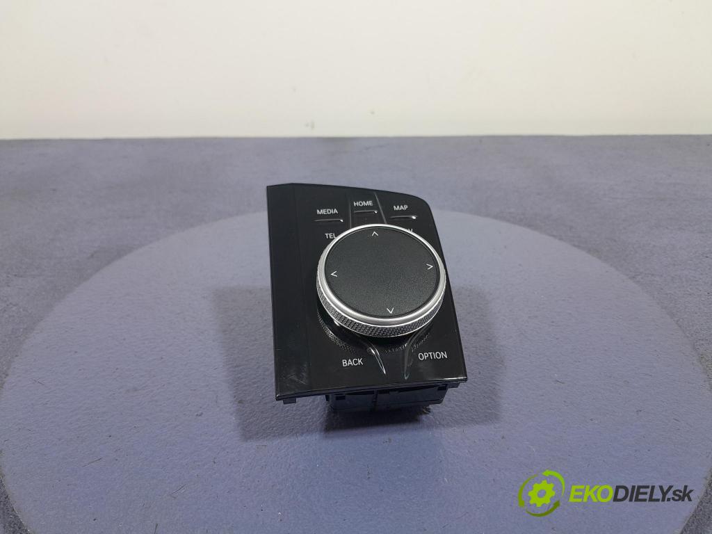 Bmw M4 2025 Přepínač Radio Navigace 5B6D4E8