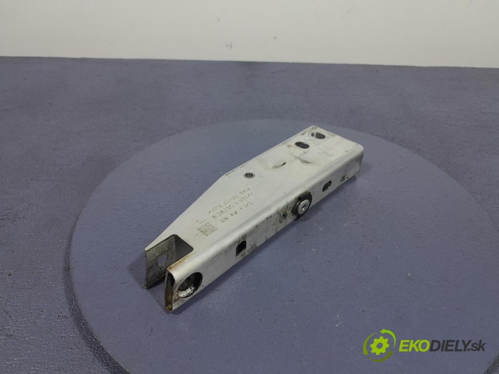 Bmw M4 2025 výztuha narazník před 8071605