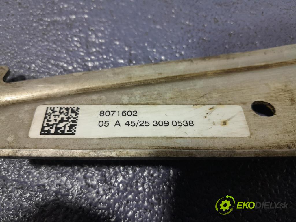 Bmw M4 2025 výstuha narazník Predné 8071602