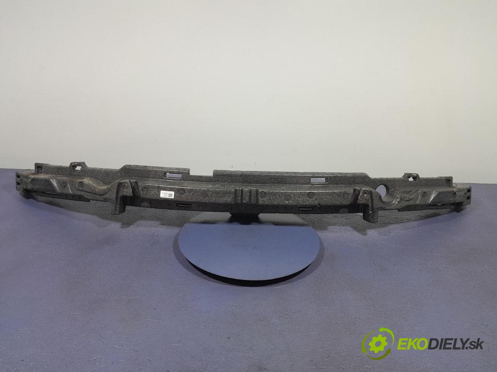 Bmw M4 2025 výztuha narazník před 8072756